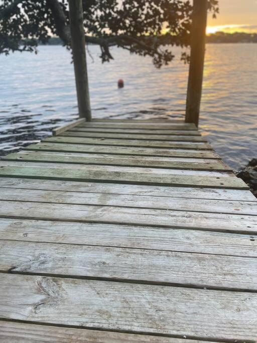 * The Dock Condo * Waterfront Zen In Bluewater نايسفيل المظهر الخارجي الصورة